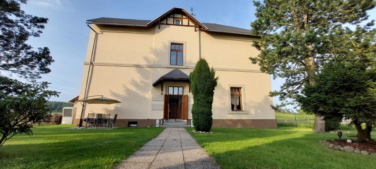 Sulcburg Apartment Cetenov Bagian luar foto
